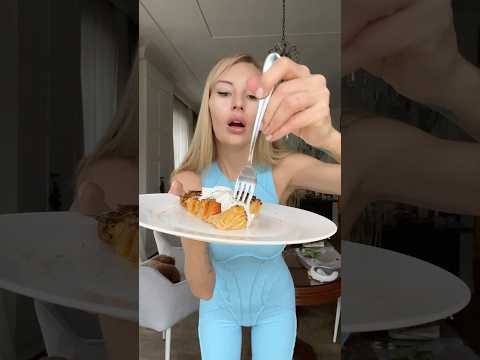Золотой пирог🥕🔥 #рецепты thumbnail