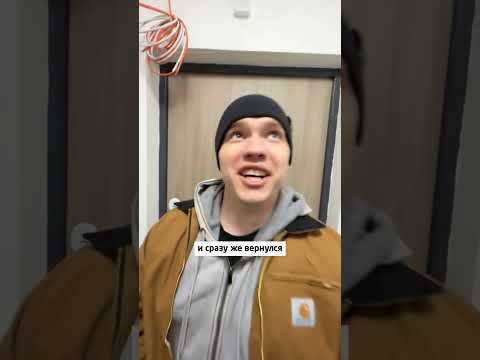 Блогера, который продвигает работу на заводах, хотят выгнать из России thumbnail