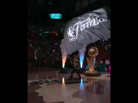 The giant Larry O’Brien Trophy during pregame also made a comeback 🔥 thumbnail
