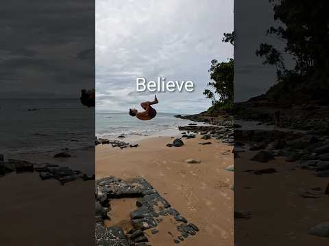 Signs That You Won’t Believe Actually Exist… thumbnail
