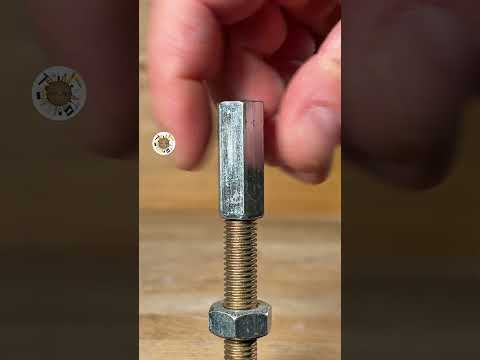 Connect two of this screws together thumbnail