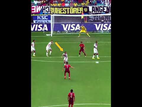 Rare Free Kick Walls 🤯 thumbnail