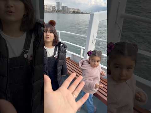 Korsanlar gemiyi kaçırdı ❗️ Herkes denize atladı🥲 #aboneolmayiunutmayin #kesfeteyyiz #funny thumbnail