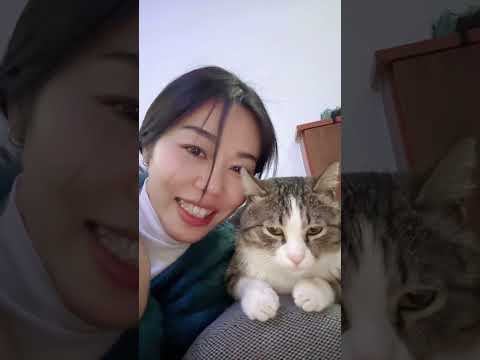 我和小萌宠合拍 thumbnail