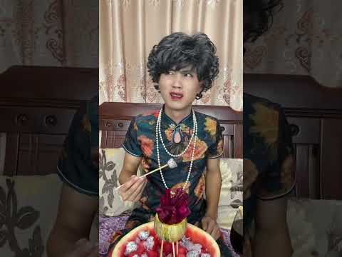 小风千方百计逃出门没想到最后竟然会这样……#shorts #funny #搞笑 thumbnail
