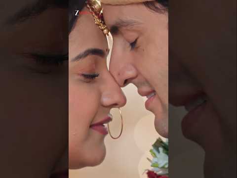 In your love, the world feels complete❤️✨ Tere Ishq Mein - Out Now! #shorts thumbnail