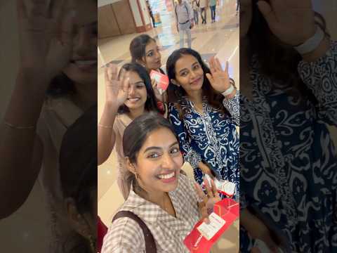 Meeting my girls again ? #makeup #shortsvideo #minivlog #beautytiips thumbnail