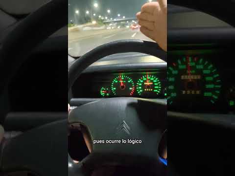 MUJER HASTA EL CONO DE MONOS AL VOLANTE #shorts #viral #reels #video #car #españa #woman #viralvideo thumbnail