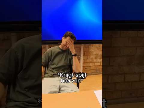 Mijn klas ontwerpt deze tattoeage voor mij 😅… thumbnail