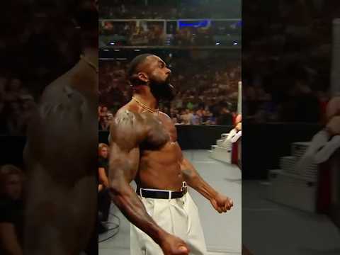 Shout out Montez Ford for coming in clutch 🤝 #WWERaw thumbnail