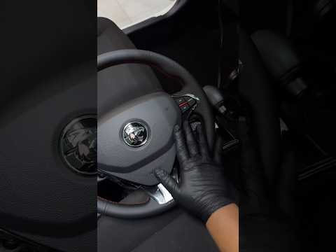 Alang2 nak bagi orang kereta saga ni, tukar steering baru terus. thumbnail