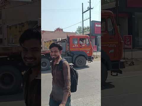 Truck Drivers ध्यान दें, अनजान व्यक्ति को Lift न दें! 🚛 #drivingrules #truckdrivers #shorts thumbnail