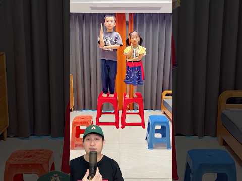 ADIK DAN KAKAK SULAP TERBANG PAKE KURSI‼️😱 @PresentHunt #remix #dubbing #trending thumbnail