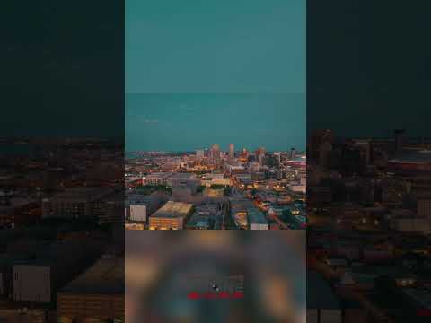 New Orleans' Stunning Rooftop Views: Dusk Cityscape Revealed! #shorts thumbnail