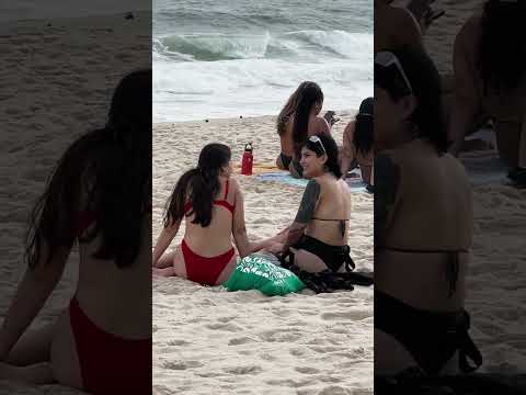 🇧🇷 Nice day at Leblon beach Brazil thumbnail