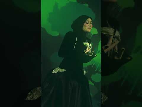 "Kerna kaulah takdir ku di dunia, Dan kekal bahagia hingga ke syurga" thumbnail