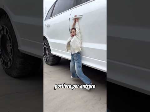 Questa ragazza ha comprato un’auto gigantesca 😲 thumbnail