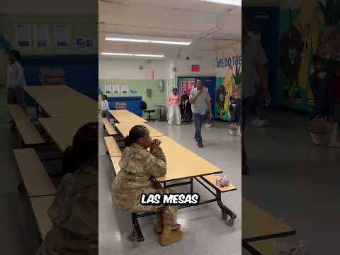 Esta MAMÁ volvió del EJERCITO para darle una BONITA SORPRESA a su HIJO thumbnail