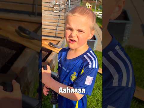 HECTOR VATTNAR SITT PENGAR TRÄD?? thumbnail