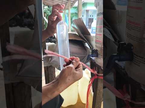 Cara Cepat Ngikat Es Batu Tanpa Ribet #fyp #shorts #viralvideo thumbnail