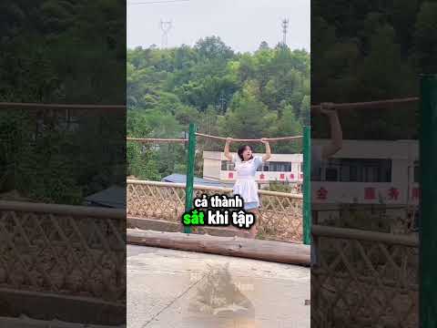 Cô Gái Sở Hữu Sức Mạnh Quái Vật 😱 thumbnail