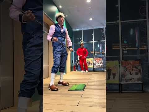 Amazing golf skills! thumbnail