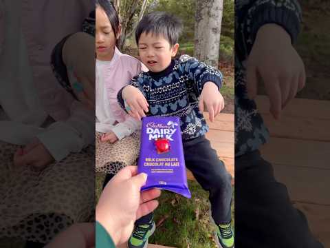 Mom helps them get chocolate 🍫 thumbnail