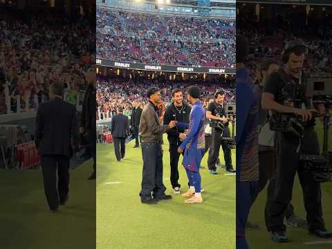 Always with the team ? #shorts #fcbarcelona #lamineyamal #ferrantorres thumbnail