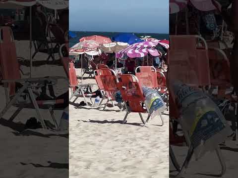 🇧🇷 Sunny day at Leblon beach Brazil thumbnail