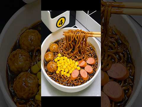 이게 짜짜로니 라고? 미쳤다는 말밖에 안나오는 무인라면 편의점 레시피! Automated ramen machine! ramen store/Thai street food thumbnail