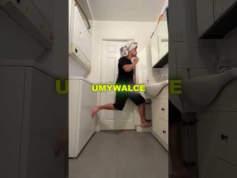 Brat odmawia dotykania podłogi 😭 thumbnail