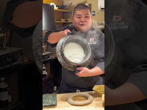 おにぎり太郎と亀田興毅さん 🍙 Onigiri Taro’s rice ball (onigiri) 膳 八女や thumbnail