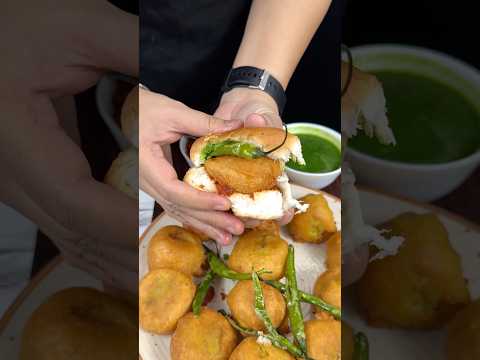 Mumbai Style Vada Pav With Garlic Chutney ASMR Cooking || #shorts #asmr #recipe #vadapav #streetfood thumbnail