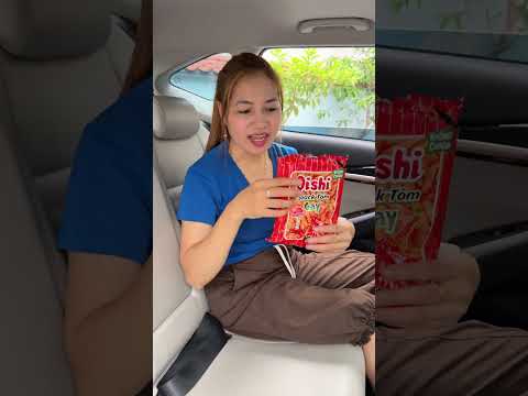 chỗ để đồ ăn trên xe oto bạn nên biết  #funny #automobile #shortsyoutube thumbnail