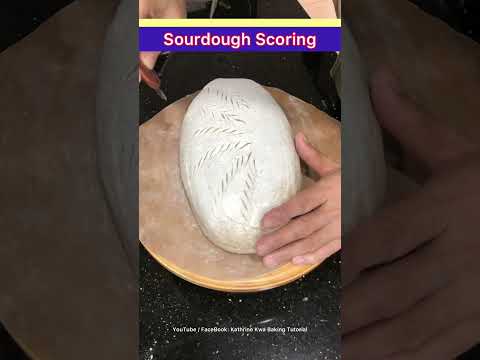 Simple Art of Sourdough Scoring [Fern Leaf] #youtubeshorts #sourdough #baking #simplerecipe thumbnail