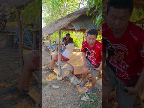 เห็นหยังกะอย่าปากเด้อแม่เมียผมสิจ่ม #funny #comedy #ขึ้นหน้าฟีด thumbnail