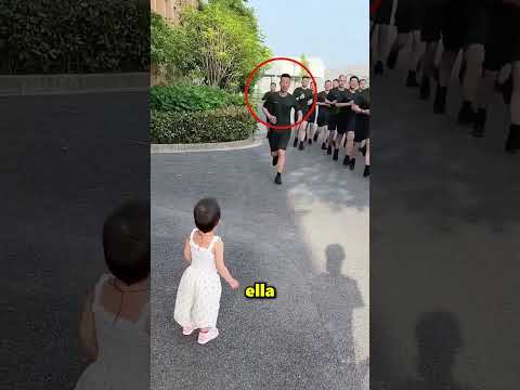 Esta Niña No Encontraba A Su Papá De Entre Los Soldados 🥺❤️ thumbnail