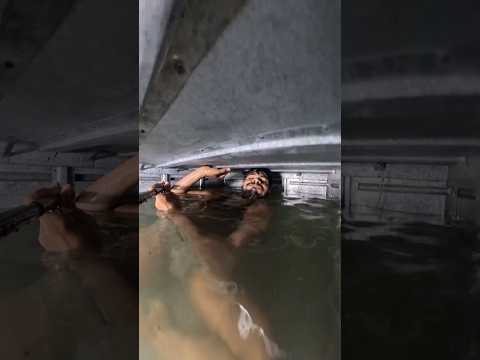 Survive Under Water Box #shorts #outofmindexperiment thumbnail