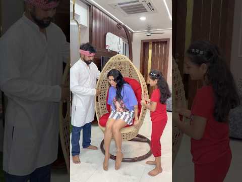 मेरे घर लाए ननया झूला🎡🥳 #youtubeshorts #shorts #kajalsoni #shortvideos #funny @K@Kajalsoni_vlogs thumbnail