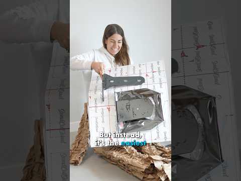 World’s Largest Belt Clip thumbnail