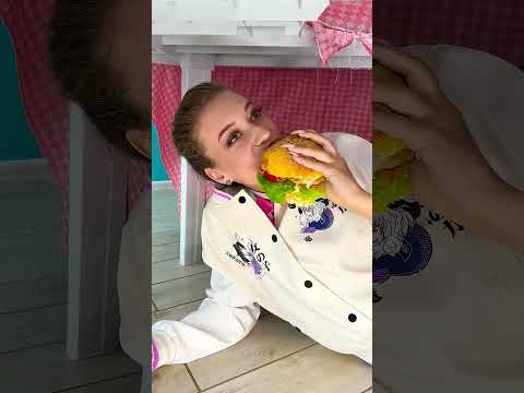 The food disappeared in the blink of an eye! 🍔✨ #funnyshorts thumbnail
