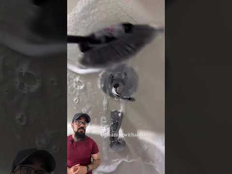(Credit: @AlexisCleanASMR ) #clean #cleaning #asmr thumbnail