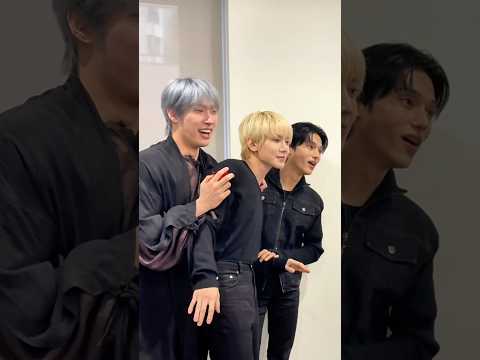 ATEEZ SCARED😭 Mind Reading Reaction!😂 thumbnail