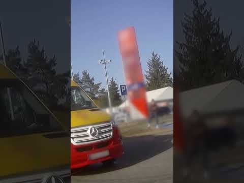Nie uprzedził o sporej SZKODZIE w SKODZIE | Uwaga! Oszust: ściema z ogłoszenia #shorts thumbnail