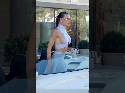 Beautiful girl arriving at the hotel #monaco #millionaire #luxury #life thumbnail