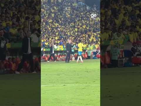 ANCELOTTI CHAMOU VINI PARA A CONVERSA APÓS GOL DO PANAMÁ! | #shorts thumbnail