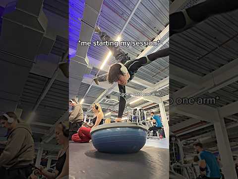 There’s no way he did THIS 💀🤯 #calisthenics #motivation #gym #gymmotivation #streetworkout thumbnail