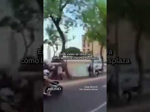 Captan a motociclista sacar un arma y dispara al aire en Paseo de la Reforma thumbnail