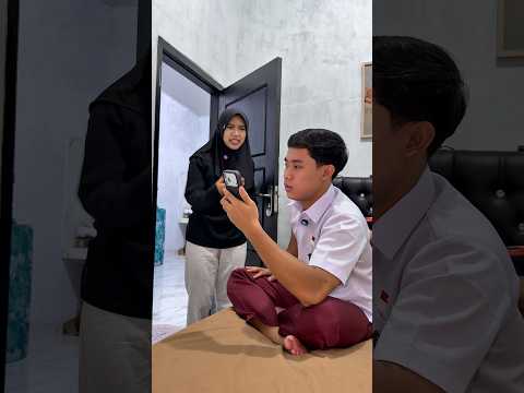 Mas preman takut sama si doi #shorts #minivlog #comedy #bocilwargads #maspreman #sidoii thumbnail