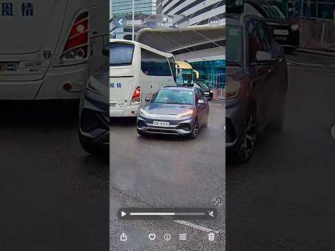 車CAM直擊 - 路就死人就生嘅~ ZK6731 示範咩叫靈活走位 thumbnail